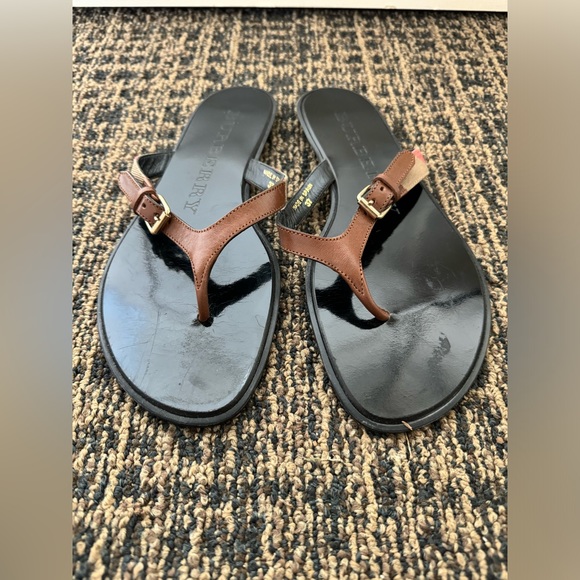 BURBERRY WOMENS SANDALS SIZE 37 - Picture 4 of 4
